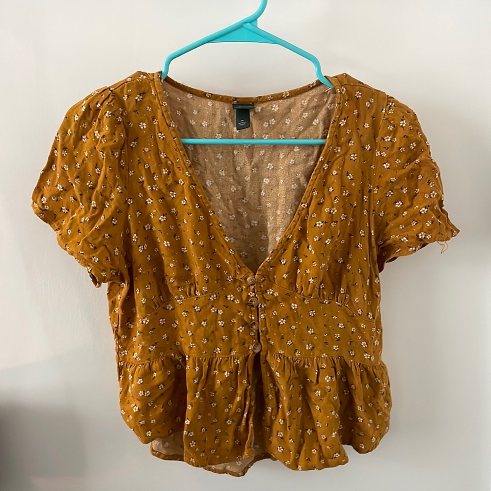 Wild Fable Yellow Floral Short Sleeve Top